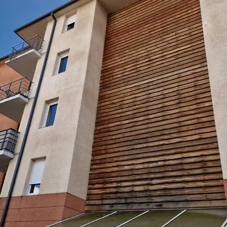Ararat Apartment *