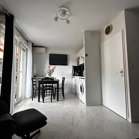 Ararat Apartment Lourdes