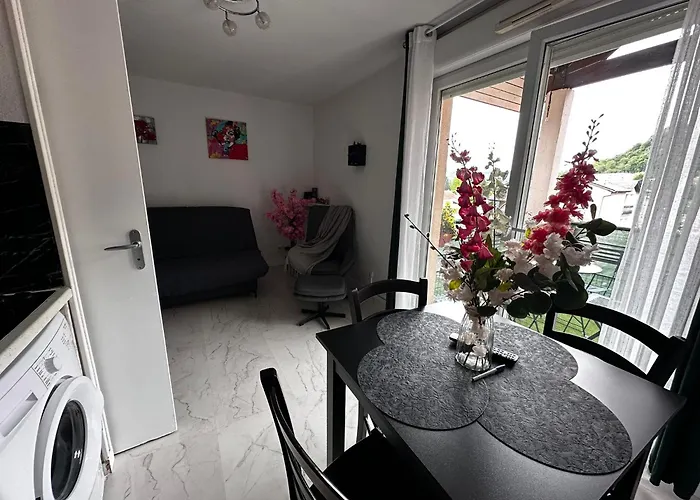 Ararat Apartamento Lourdes